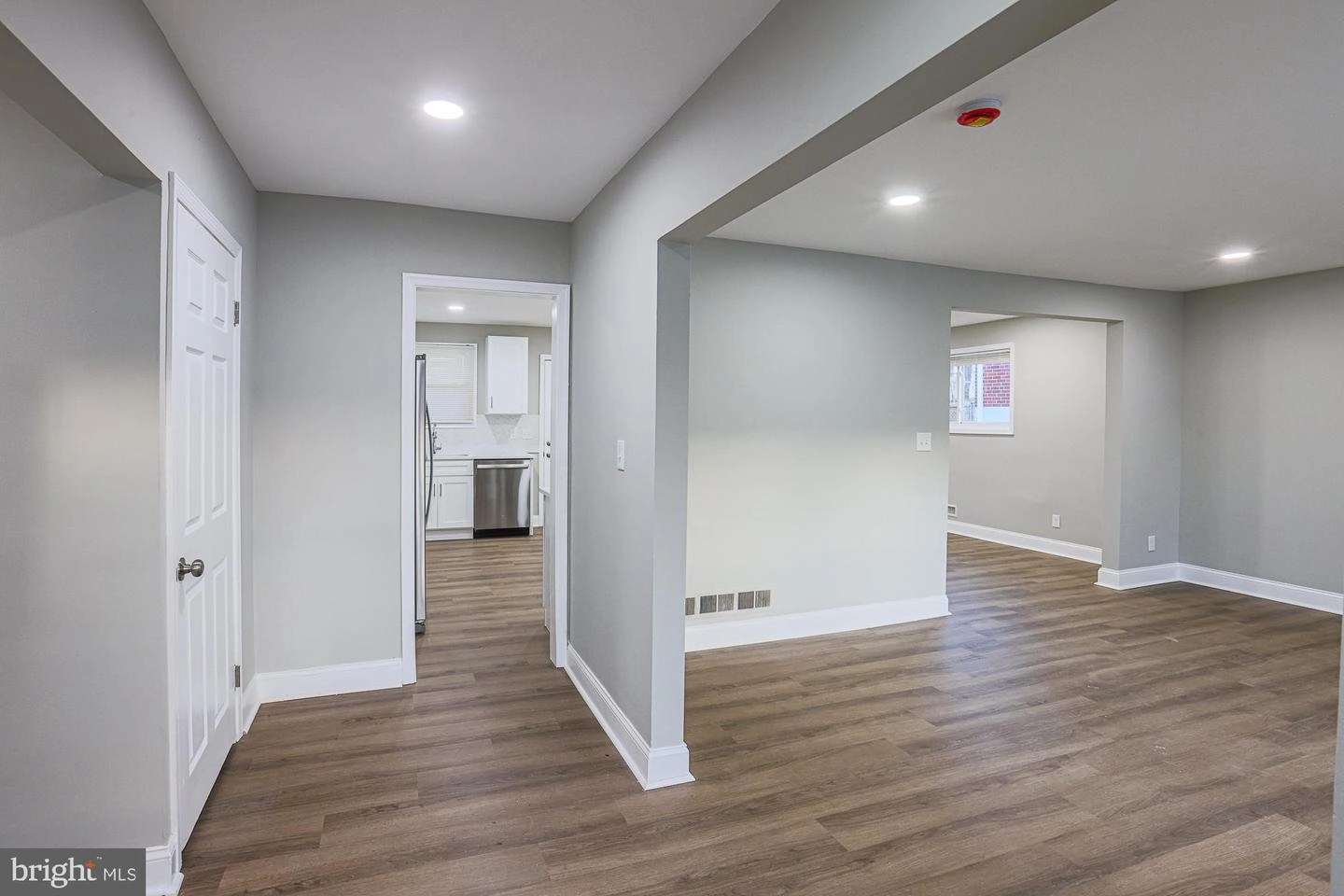 5919 Simmonds Ave, Baltimore, MD 21215 photo 2