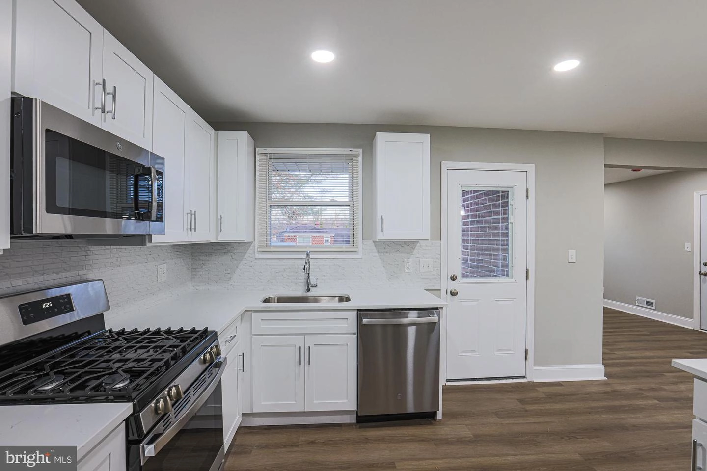 5919 Simmonds Ave, Baltimore, MD 21215 photo 17