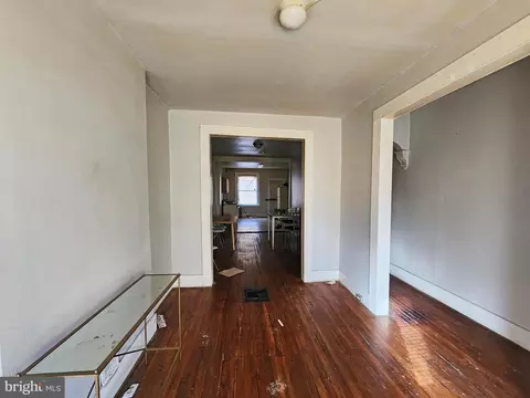 2044 Harlem Ave, Baltimore, MD 21217 photo 9