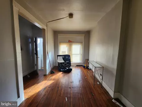 2044 Harlem Ave, Baltimore, MD 21217 photo 10