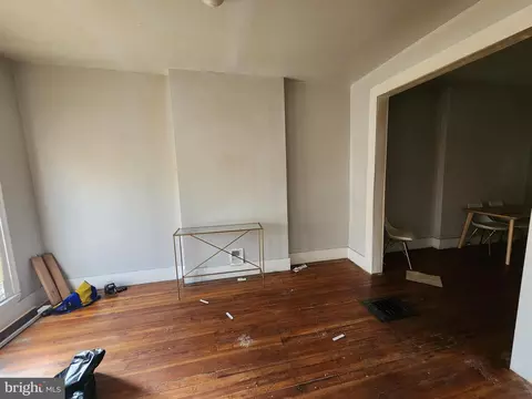 2044 Harlem Ave, Baltimore, MD 21217 photo 8
