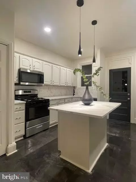 311 Cornwall St, Baltimore, MD 21224 photo 6