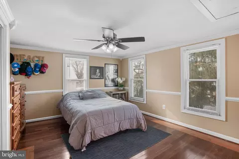 Bedroom - 3604 Hineline Ave, Baltimore, MD 21229 photo 1 of 7