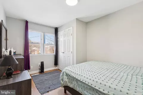 Bedroom - 1123 Wicklow Rd, Baltimore, MD 21229 photo 5 of 5