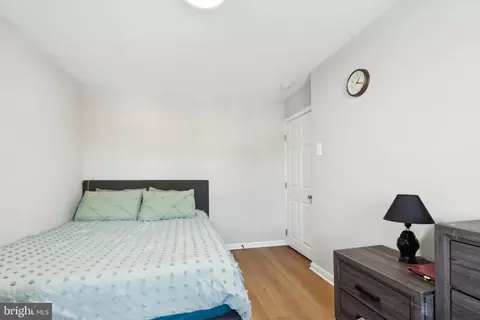 Bedroom - 1123 Wicklow Rd, Baltimore, MD 21229 photo 3 of 5