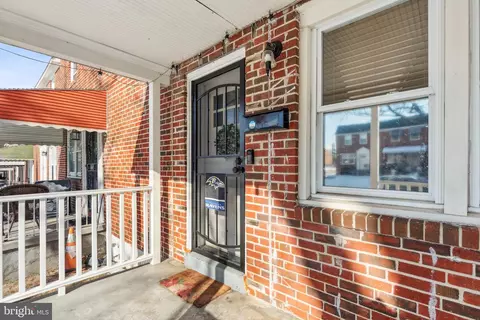 Exterior - 1123 Wicklow Rd, Baltimore, MD 21229 photo 3 of 5