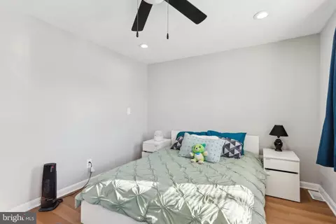 Bedroom - 1123 Wicklow Rd, Baltimore, MD 21229 photo 1 of 5