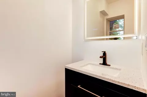 1324 Aisquith St, Baltimore, MD 21202 photo 12