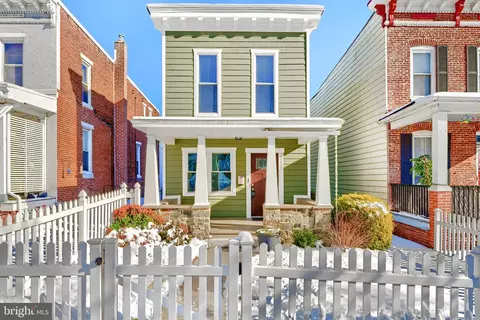 3713 Roland Ave, Baltimore, MD 21211