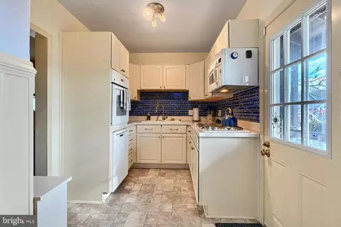 2719 Beechland Ave, Baltimore, MD 21214 photo 8