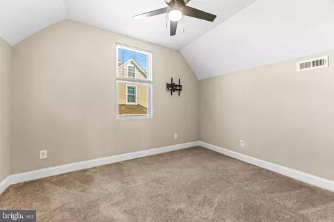 Bedroom - 4711 Grindon Ave, Baltimore, MD 21214 photo 1 of 2