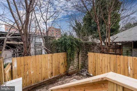 600 E 38th St, Baltimore, MD 21218 photo 35