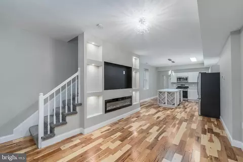 600 E 38th St, Baltimore, MD 21218 photo 3