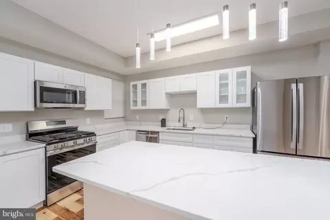 600 E 38th St, Baltimore, MD 21218 photo 7