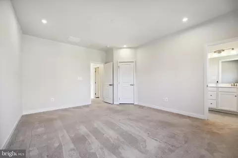 Bedroom - 1800 Eager St, Baltimore, MD 21205 photo 2 of 6