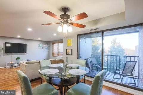 6317 Park Heights Ave #602, Baltimore, MD 21215