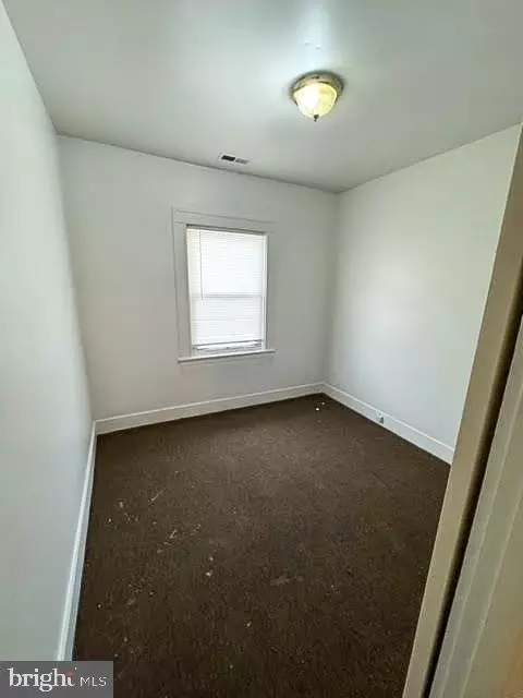 Other - 423 Rosecroft Ter, Baltimore, MD 21229 photo 5 of 10