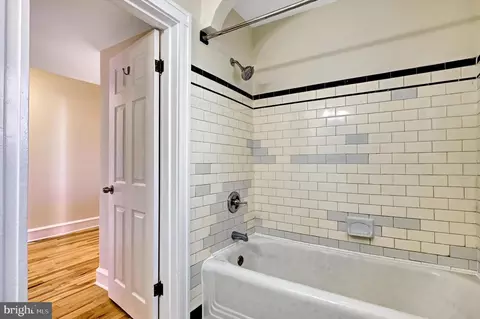 Bath - 3401 Ramona Ave, Baltimore, MD 21213 photo 2 of 4