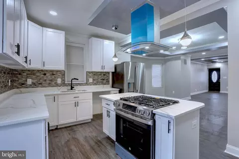 613 Mccabe Ave, Baltimore, MD 21212