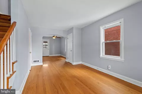 Living - 329 Gusryan St, Baltimore, MD 21224 photo 1 of 3