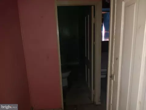 Entry Way - 1905 E North Ave, Baltimore, MD 21213 photo 2 of 7