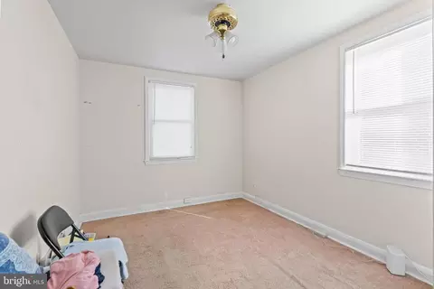 Bedroom - 3952 Oakford Ave, Baltimore, MD 21215 photo 1 of 7