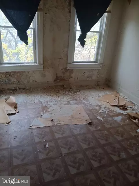 533 N Pulaski St, Baltimore, MD 21223 photo 5