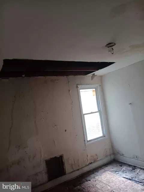 533 N Pulaski St, Baltimore, MD 21223 photo 6