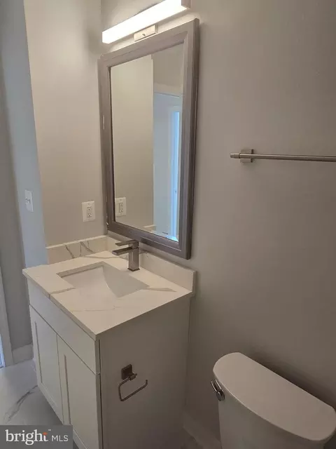 Bath - 2319 Division St, Baltimore, MD 21217 photo 1 of 3