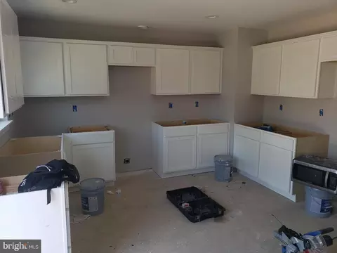 2321 Division St, Baltimore, MD 21217 photo 9