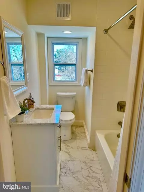 1925 Deering Ave, Baltimore, MD 21230 photo 17