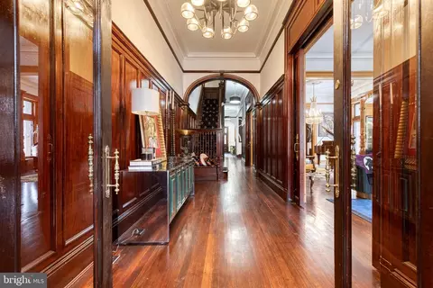 Entry Way - 2452 Eutaw Pl, Baltimore, MD 21217 photo 1 of 11