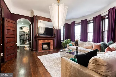 Living - 2452 Eutaw Pl, Baltimore, MD 21217 photo 6 of 11