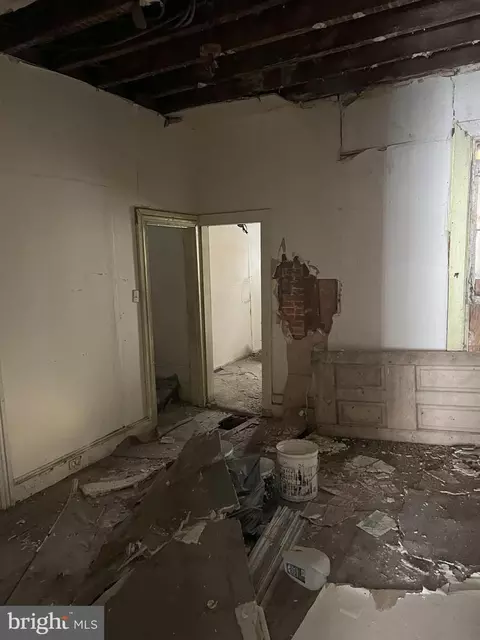 Entry Way - 501 507 Stricker St, Baltimore, MD 21223 photo 2 of 6