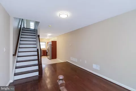 Entry Way - 418 E Oliver St, Baltimore, MD 21202 photo 1 of 4