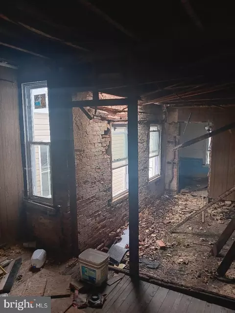 1008 E Biddle St, Baltimore, MD 21202 photo 11