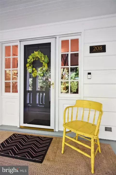 Exterior - 208 Edgevale Rd, Baltimore, MD 21210 photo 5 of 13