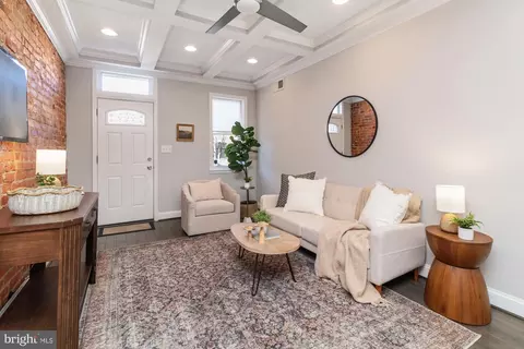 2625 Hudson St, Baltimore, MD 21224