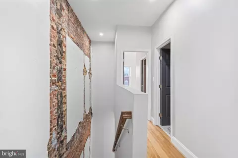 Entry Way - 730 E 21st St, Baltimore, MD 21218 photo 17 of 20