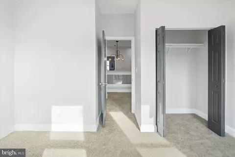 Entry Way - 730 E 21st St, Baltimore, MD 21218 photo 14 of 20