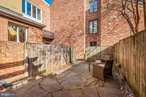 521 S Sharp St, Baltimore, MD 21201 photo 30