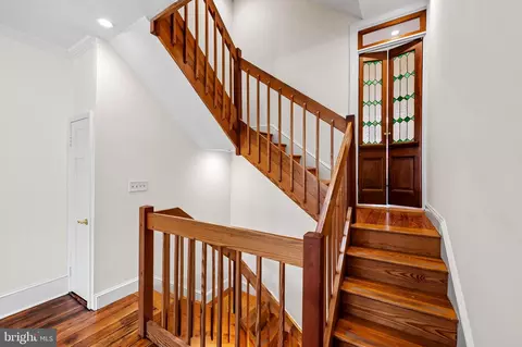 521 S Sharp St, Baltimore, MD 21201 photo 16
