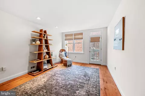 521 S Sharp St, Baltimore, MD 21201 photo 15
