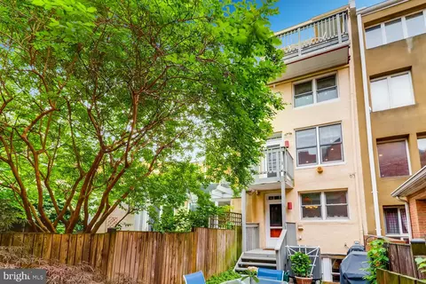 521 S Sharp St, Baltimore, MD 21201 photo 11