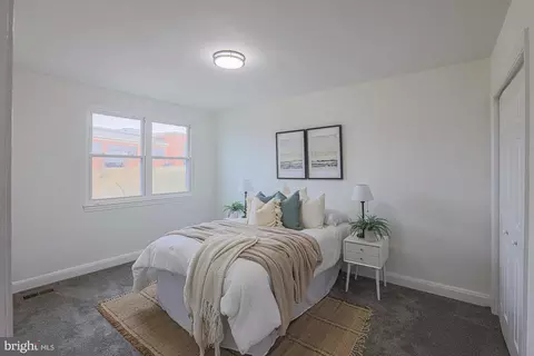 Bedroom - 1233 Gleneagle Rd, Baltimore, MD 21239 photo 5 of 11