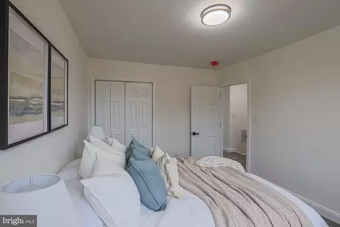 Bedroom - 1233 Gleneagle Rd, Baltimore, MD 21239 photo 2 of 11