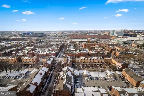View/Area - 10 E Lee St E #1804, Baltimore, MD 21202 photo 2 of 3