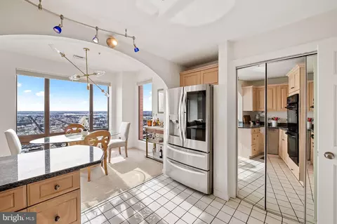 Other - 10 E Lee St E #1804, Baltimore, MD 21202 photo 3 of 11
