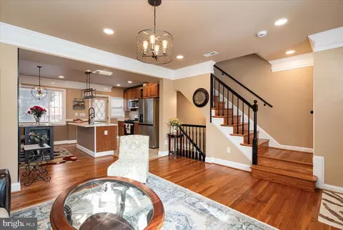 1312 Silverthorne Rd, Baltimore, MD 21239