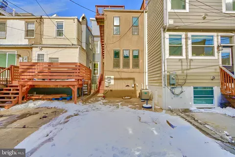Exterior - 3217 Dillon St, Baltimore, MD 21224 photo 3 of 4
